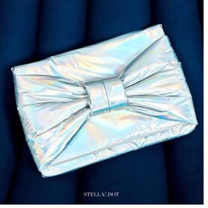 The Silver Bow Clutch